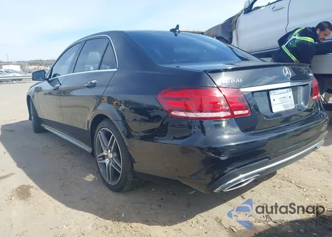 2015 Mercedes-Benz E 350 4Matic z USA, uszkodzony, nr VIN WDDHF8JB7FB090895